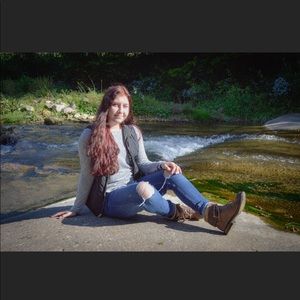 Meet your Posher, Emma